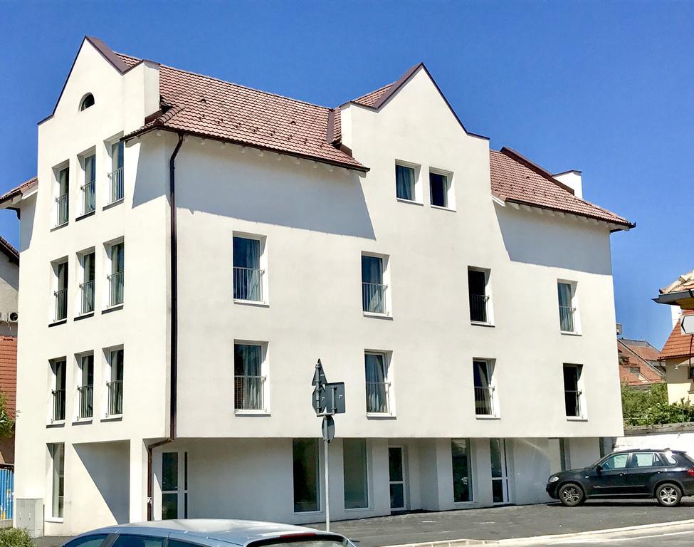 City Center Boutique Apartments Brassó Kültér fotó